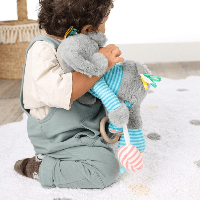 SES Tiny Talents Olfi sensory olifant knuffel